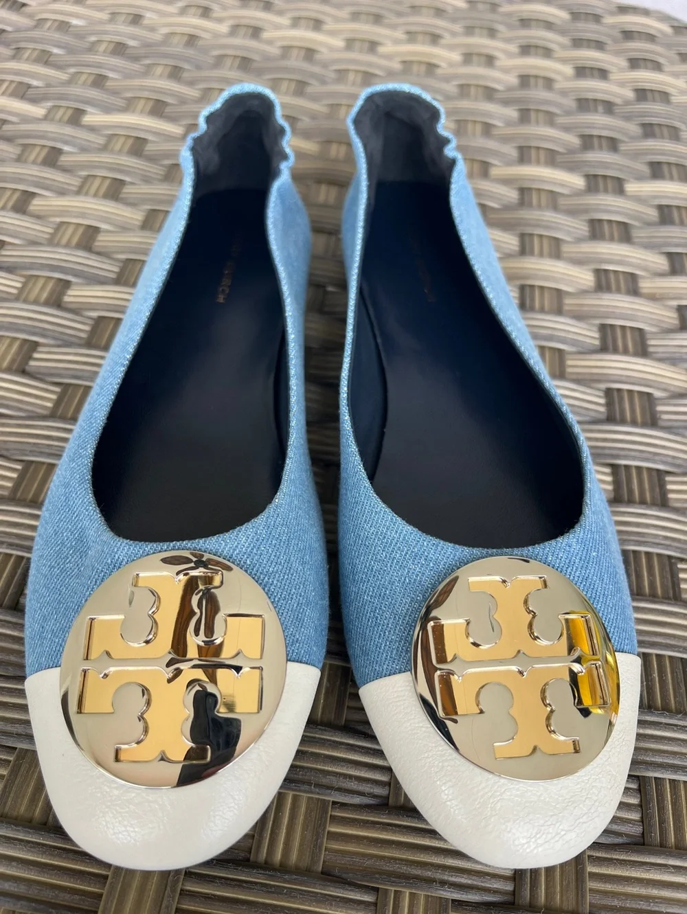 TORY BURCH Denim Leather Toe ballerina flats blue cream size 8